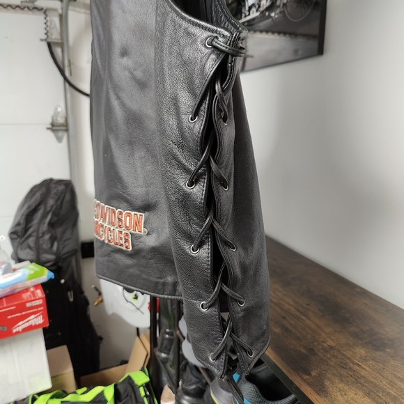 Leather vest - Picture 3 of 4